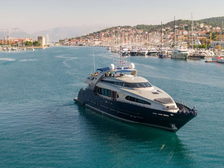 Pronajmout Jachta se skipperem či ne Oceanline v Trogir