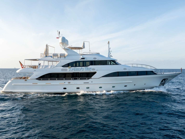 Benetti ARTHUR'S WAY  jednotlivci a charterové společnosti v Fort Lauderdale