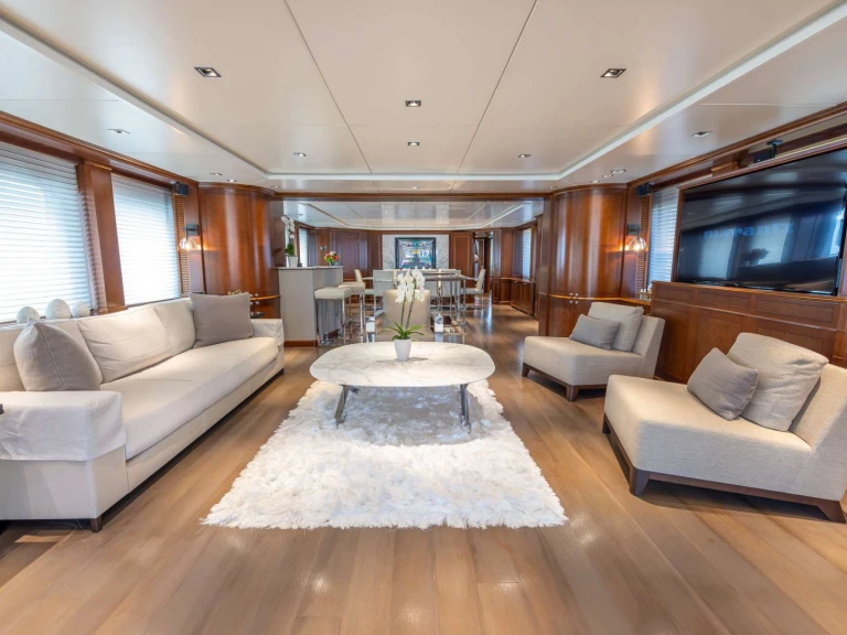 Pronajmout si Benetti ARTHUR'S WAY  v Fort Lauderdale