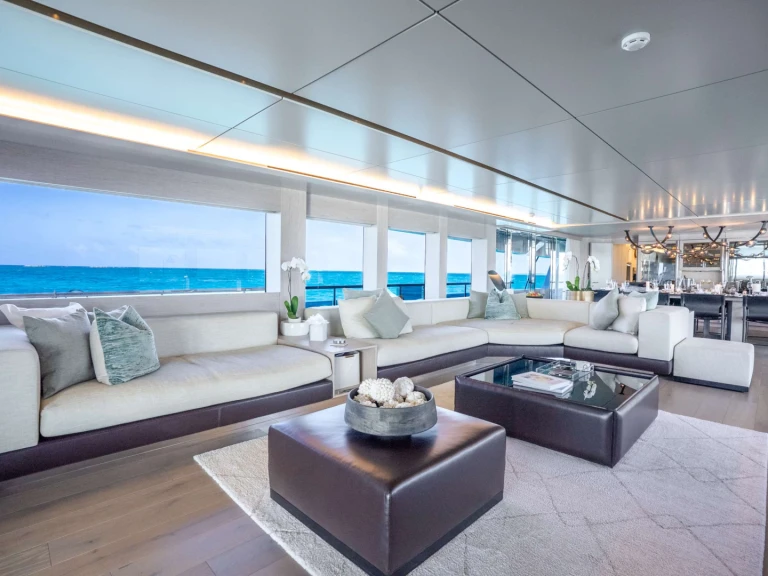 Pronájem lodi Fort Lauderdale lákavé ceny EAU LA LA 