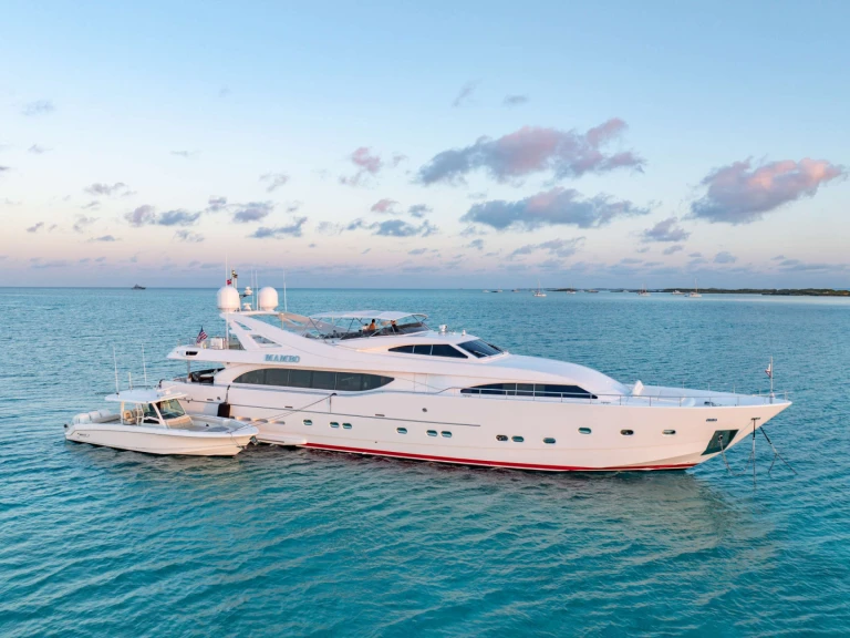 Ferretti MAMBO jednotlivci a charterové společnosti v Fort Lauderdale