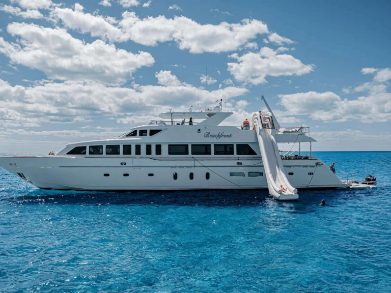 Pronájem lodi  BEACHFRONT v Nassau na Samboatu