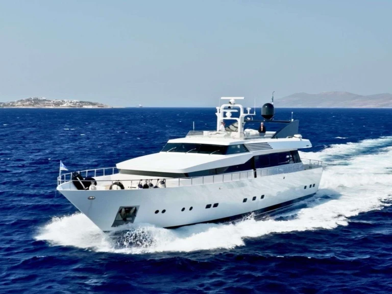Pronajmout si Cantieri di Pisa, Italy BELLINI v Řecko