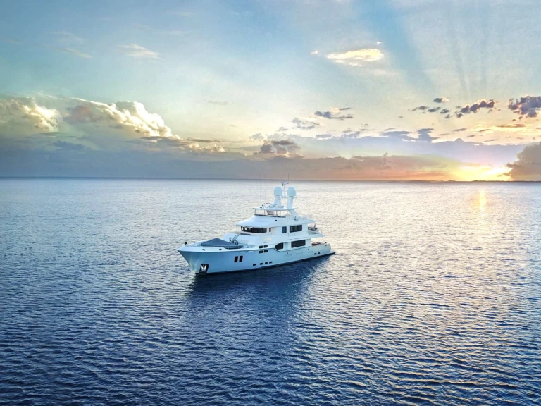 Nordhavn VIVIERAE II jednotlivci a charterové společnosti v Bahamy