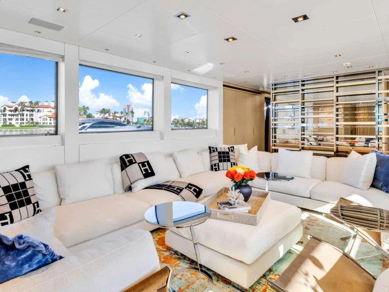 Pronájem lodi Miami Beach lákavé ceny Astonish