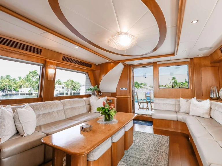 Pronájem lodi Symbol Yachts ANDIAMO v Fort Lauderdale na Samboatu