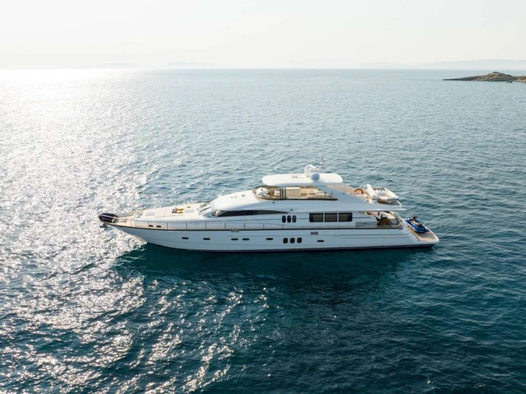 Pronájem jachty v Piraeus -Princess, UK GEKTOR na Samboatu