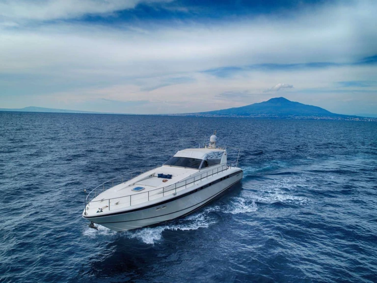 Jachta k pronájmu v Sorrento za nejlepší cenu
