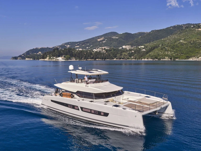 Fountaine Pajot ARIVA jednotlivci a charterové společnosti v Korfu