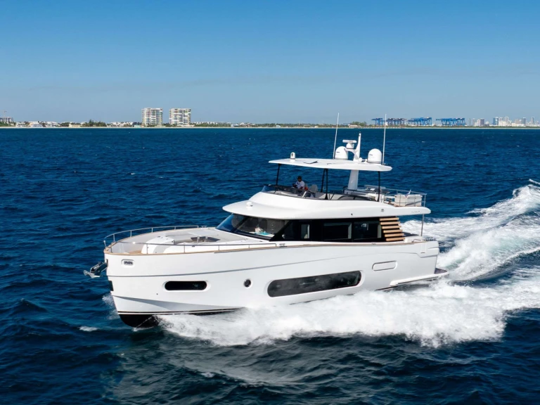 Jachta k pronájmu v Fort Lauderdale za nejlepší cenu