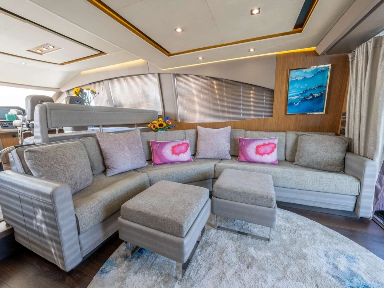 Pronájem lodi Manhasset lákavé ceny Sea Amber