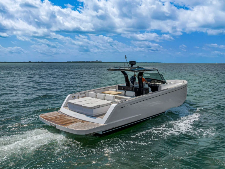 Pronájem lodi Pardo Yachts BRAMANTE v Florida na Samboatu