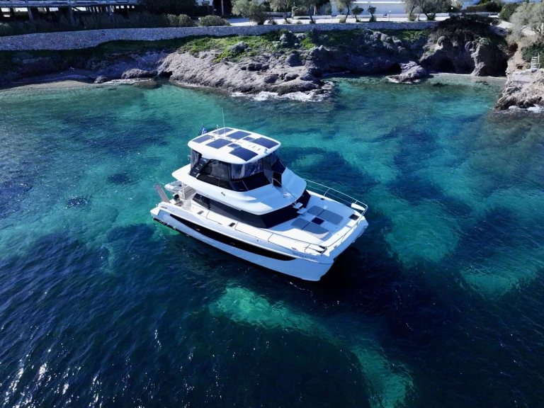 Pronájem jachty v Lavrio -Aquila Seaduction na Samboatu