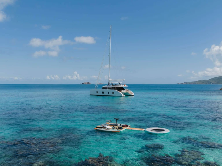 Sunreef ENTRE4 jednotlivci a charterové společnosti v Canouan Island