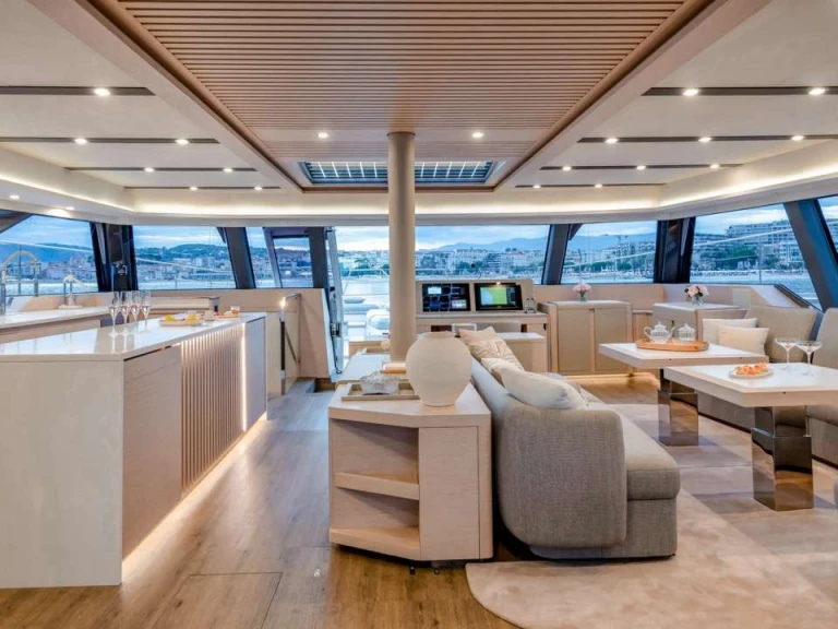 Pronájem Jachta v Karibik -Fountaine Pajot Thira 80