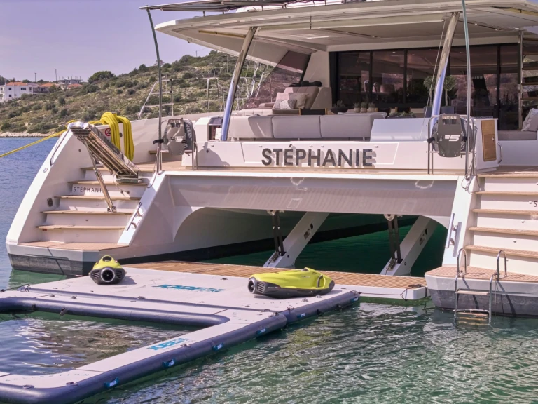 Pronájem Jachta Fountaine Pajot s licencí
