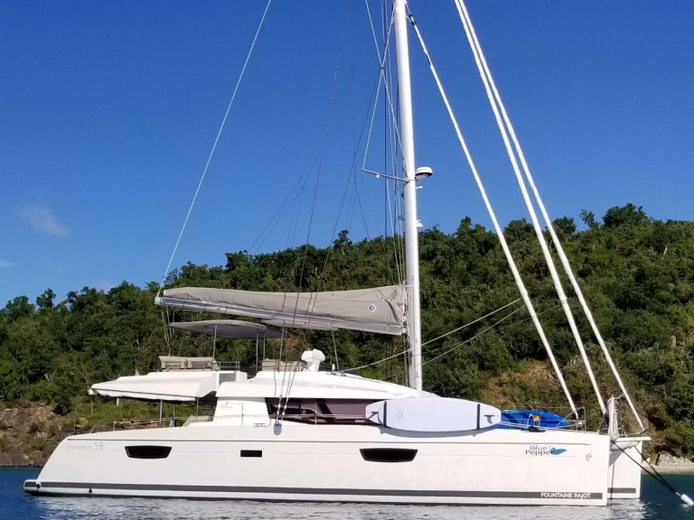 Fountaine Pajot BLUE PEPPER jednotlivci a charterové společnosti v Americké Panenské ostrovy