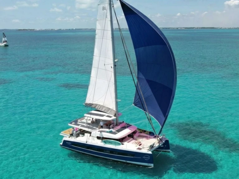 Pronájem lodi Bali Sailing Yacht Luna v Bahamy na Samboatu
