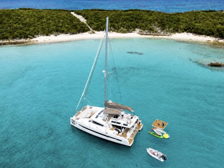 Pronájem lodi Bali ZURI 3 v Nassau na Samboatu