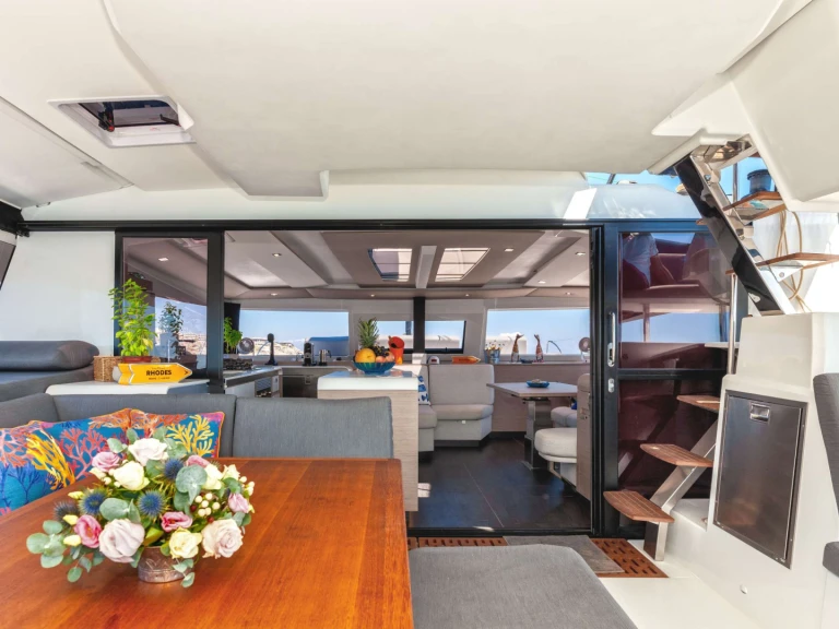 Pronajmout Jachta se skipperem či ne Fountaine Pajot v Rhodos