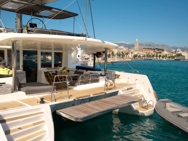 Pronajmout Jachta se skipperem či ne Lagoon v Kaštel Stari