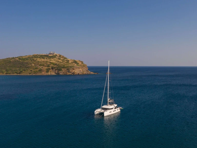 Pronájem lodi Lefkada (ostrov) lákavé ceny NOMAD II
