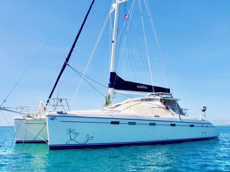 Pronájem Jachta v Grenada -PRIVILEGE ALLIAURA MARINE GROUP ISOLABLUE