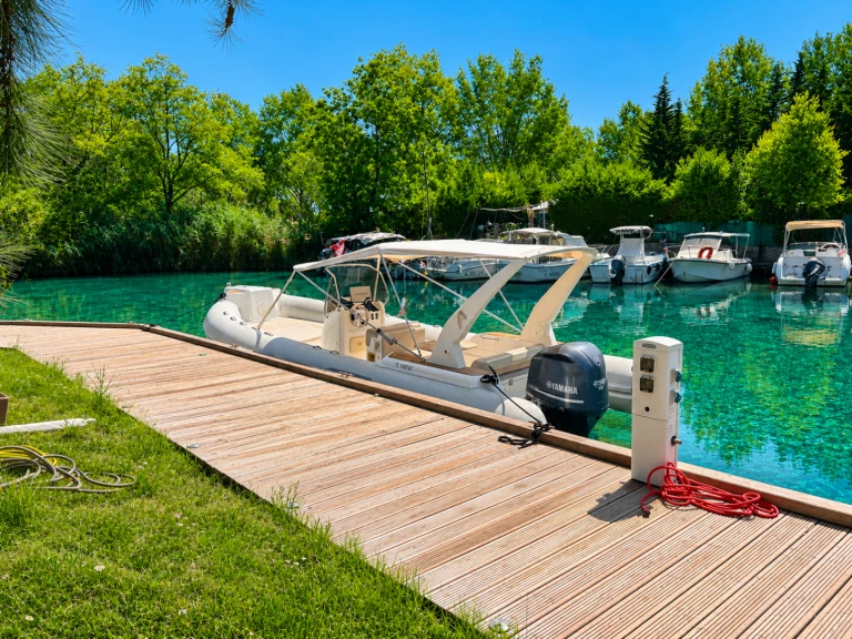 Pronájem lodi Mandelieu-la-Napoule lákavé ceny Tempest 770