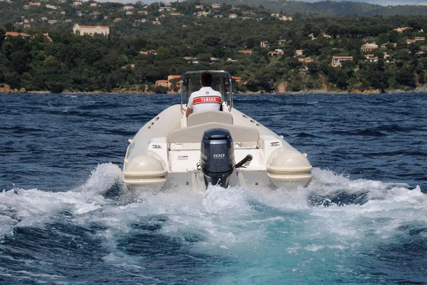 Pronájem jachty v Trégastel -Capelli Tempest 570 na Samboatu