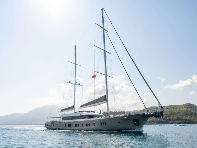 Pronajmout Jachta se skipperem či ne Custom v Bodrum