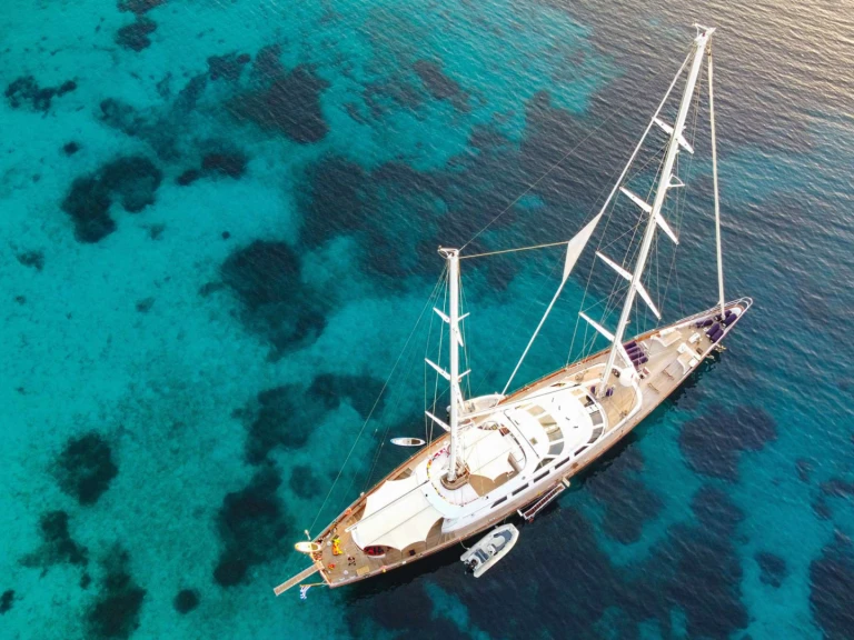 Pronájem lodi Perini Navi Tamarita v Neapol na Samboatu