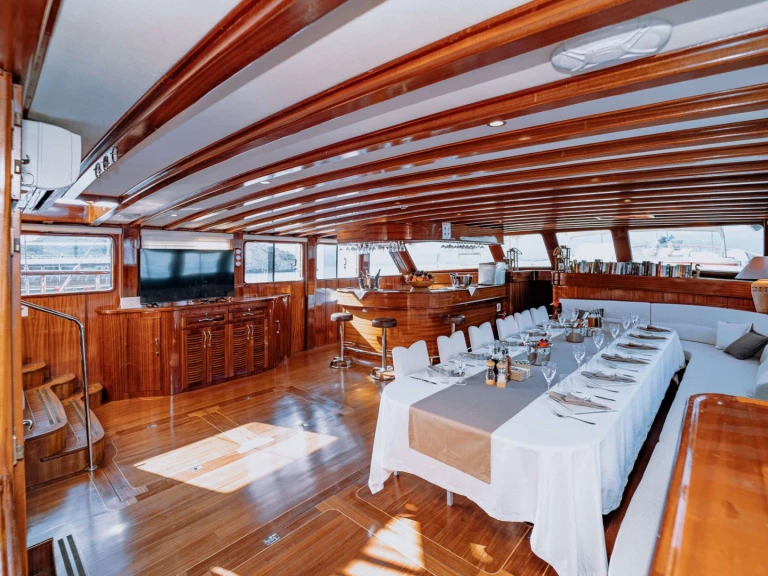 Custom Gulet-Motor Sailor Lycian Queen jednotlivci a charterové společnosti v Fethiye