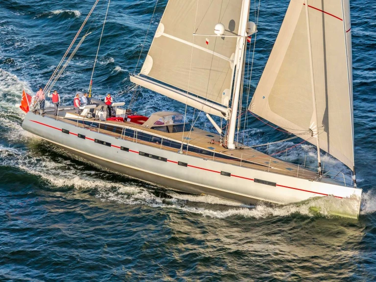 Pronájem Jachta Conrad (Custom built) s licencí