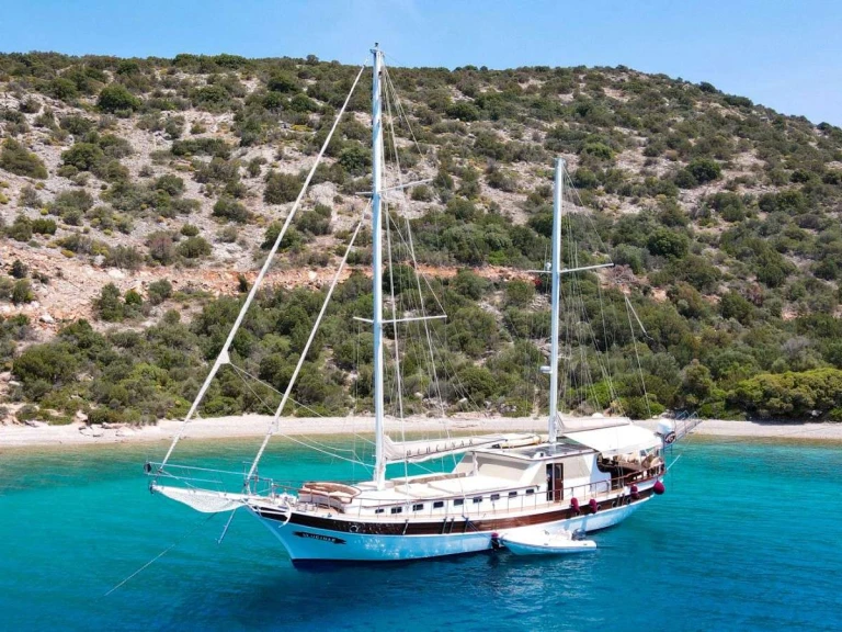 Pronajmout si Gulet ULUCINAR v Bodrum