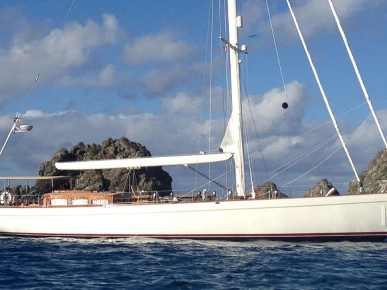 Pronájem lodi Hinckley NORTHERN STAR v Sag Harbor na Samboatu