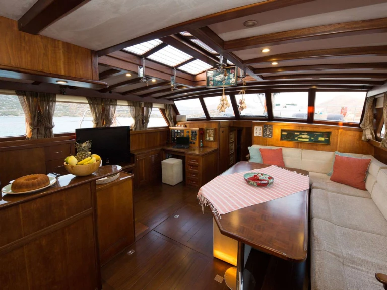 Pronájem Jachta v Rhodos -Orion Yachts Lady Freya