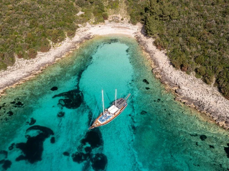 Pronájem lodi Split lákavé ceny Hera