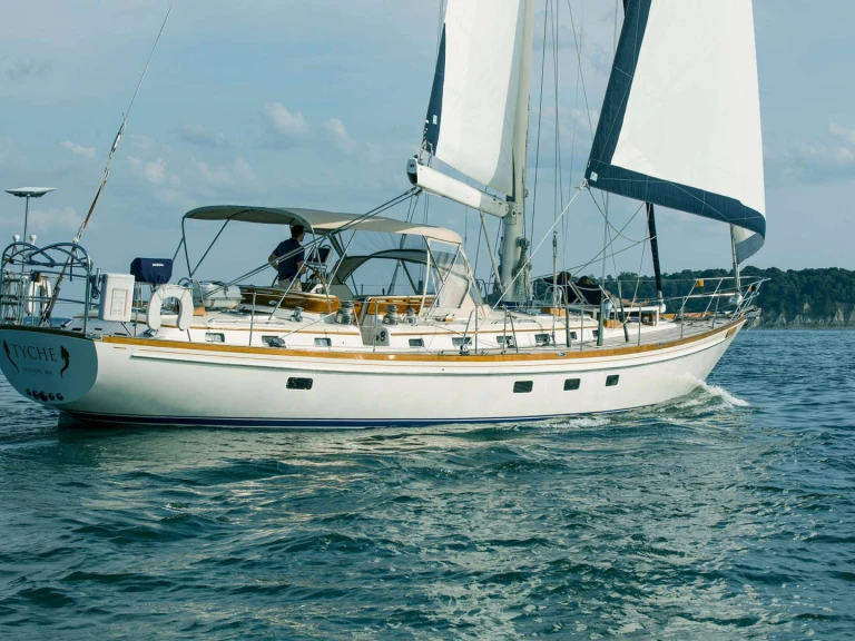 Pronájem Jachta Little Harbor s licencí