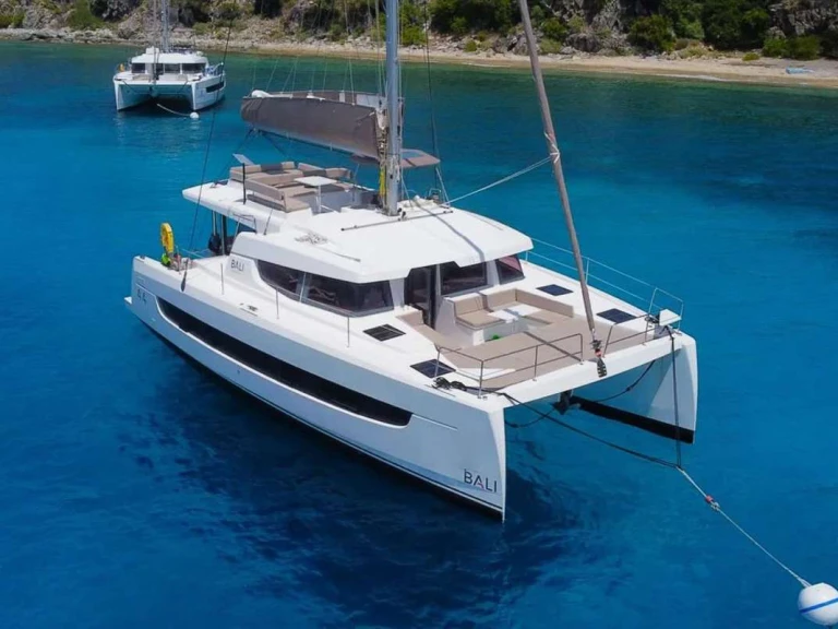 Pronajmout Jachta se skipperem či ne Bali v Exuma District