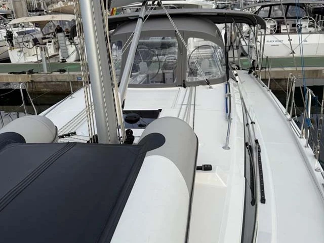 Pronájem jachty v Golfo Aranci -Bavaria Bavaria C42 na Samboatu