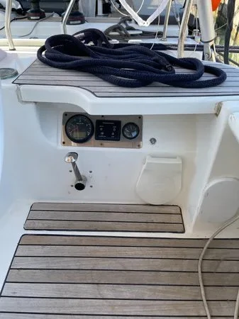 Pronájem lodi Kos lákavé ceny Cruiser 51