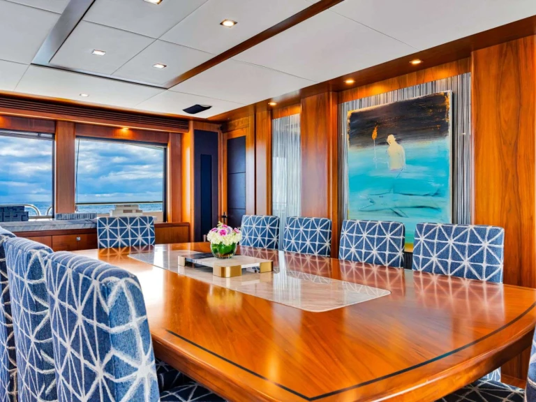 Sunseeker Natural 9 jednotlivci a charterové společnosti v Miami