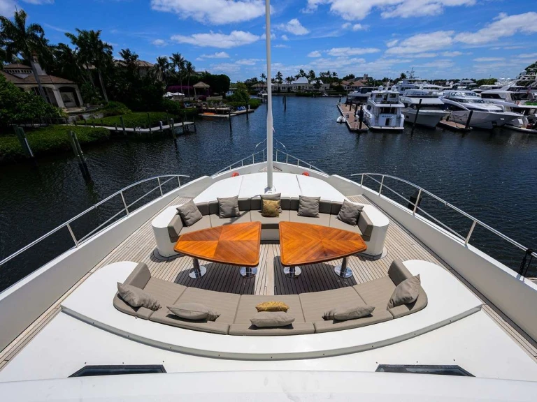 Jachta k pronájmu v Palm Beach za nejlepší cenu