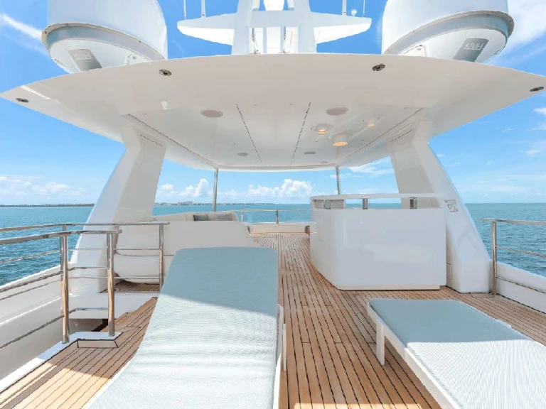 Pronájem lodi Azimut Tycoon v Miami na Samboatu