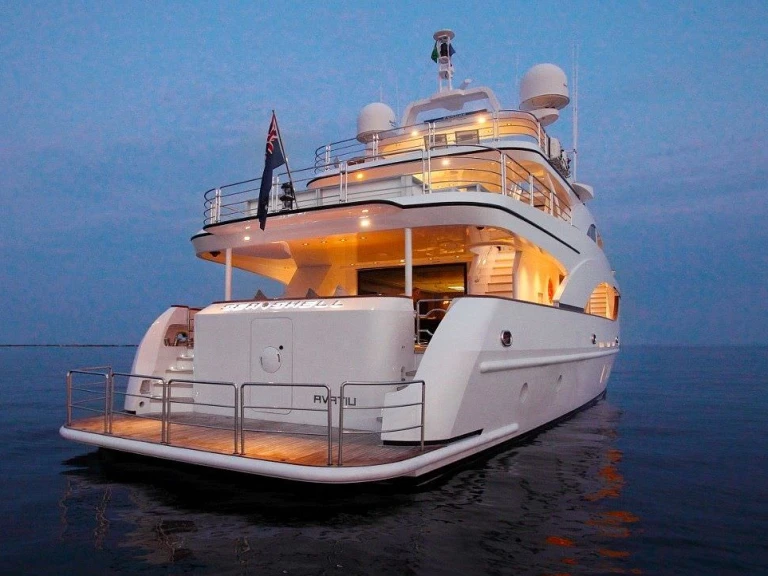 Custom SEA SHELL jednotlivci a charterové společnosti v Cannes