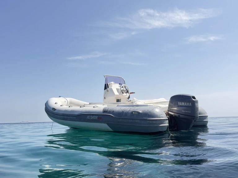 Pronájem lodi Italboats Predator 500 v Martigues na Samboatu