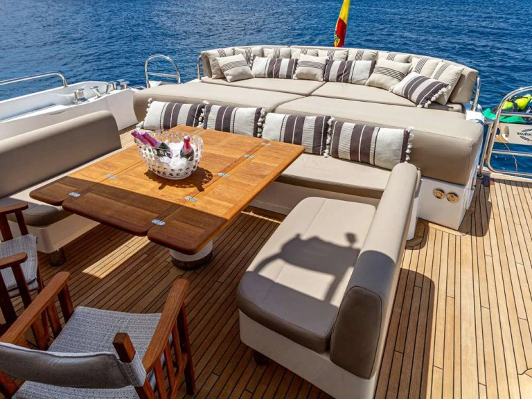 Pronájem Jachta v Ibiza -Sunseeker BASAD