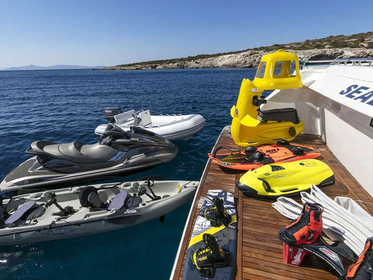 Pronájem lodi Ferretti LAZY DAYS v Atény na Samboatu