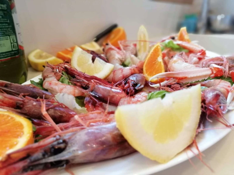 Pronájem lodi Castellammare di Stabia lákavé ceny JOY