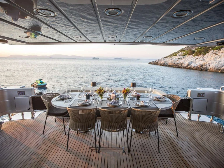 Pronájem Jachta Posillipo s licencí